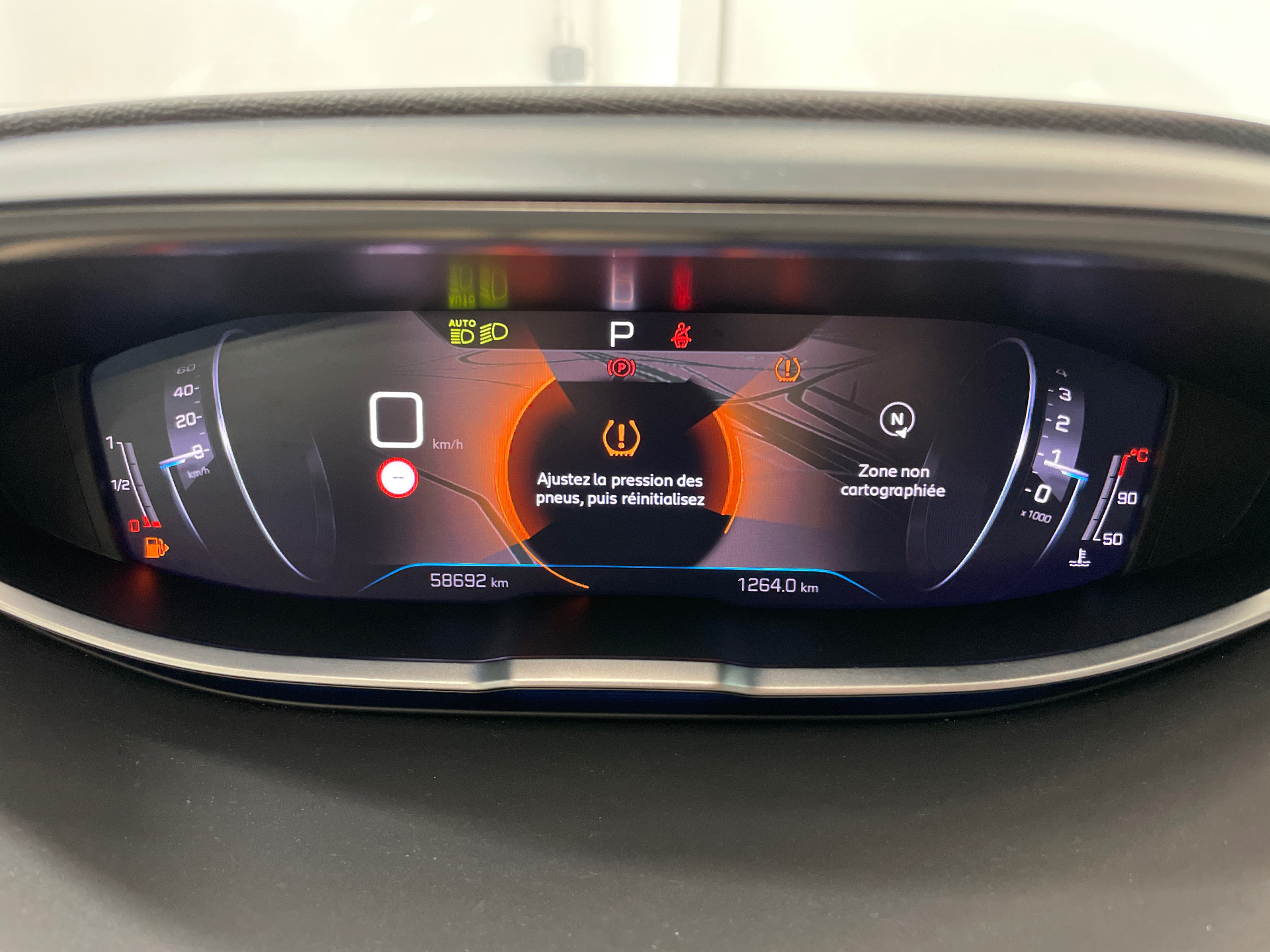 PEUGEOT 5008 Allure Pack PureTech 130 S&S EAT8 — expertise