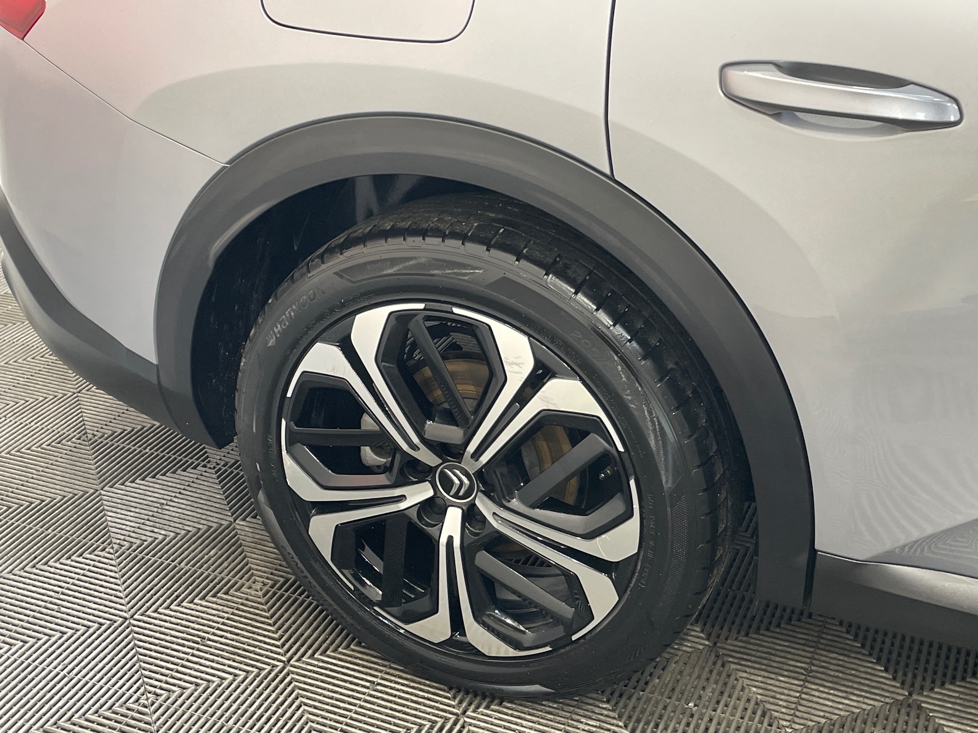 CITROEN C5 X PureTech 130 EAT8 Plus — expertise