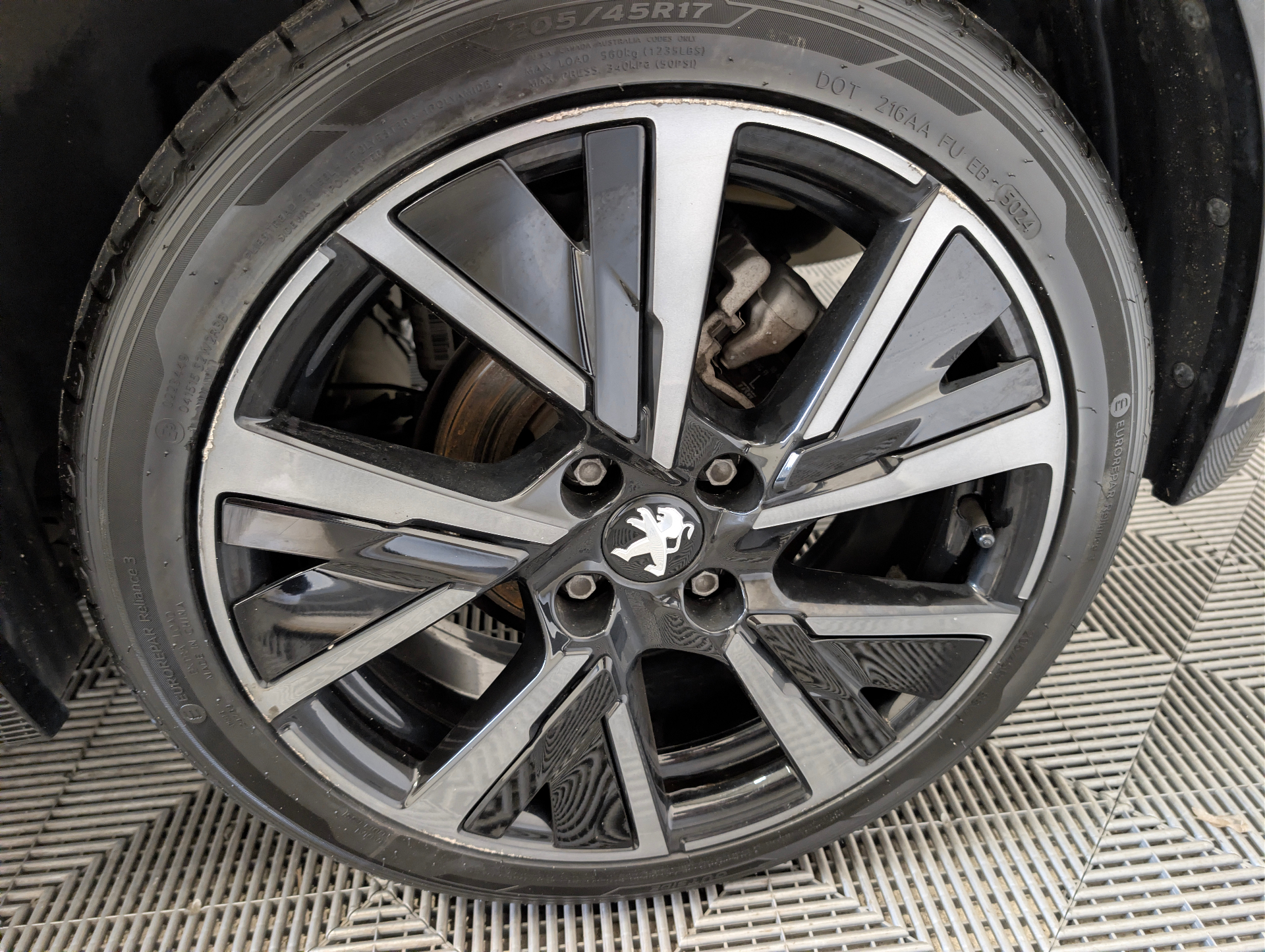 PEUGEOT 208 GT PURETECH 100 S&S BVM6 — expertise