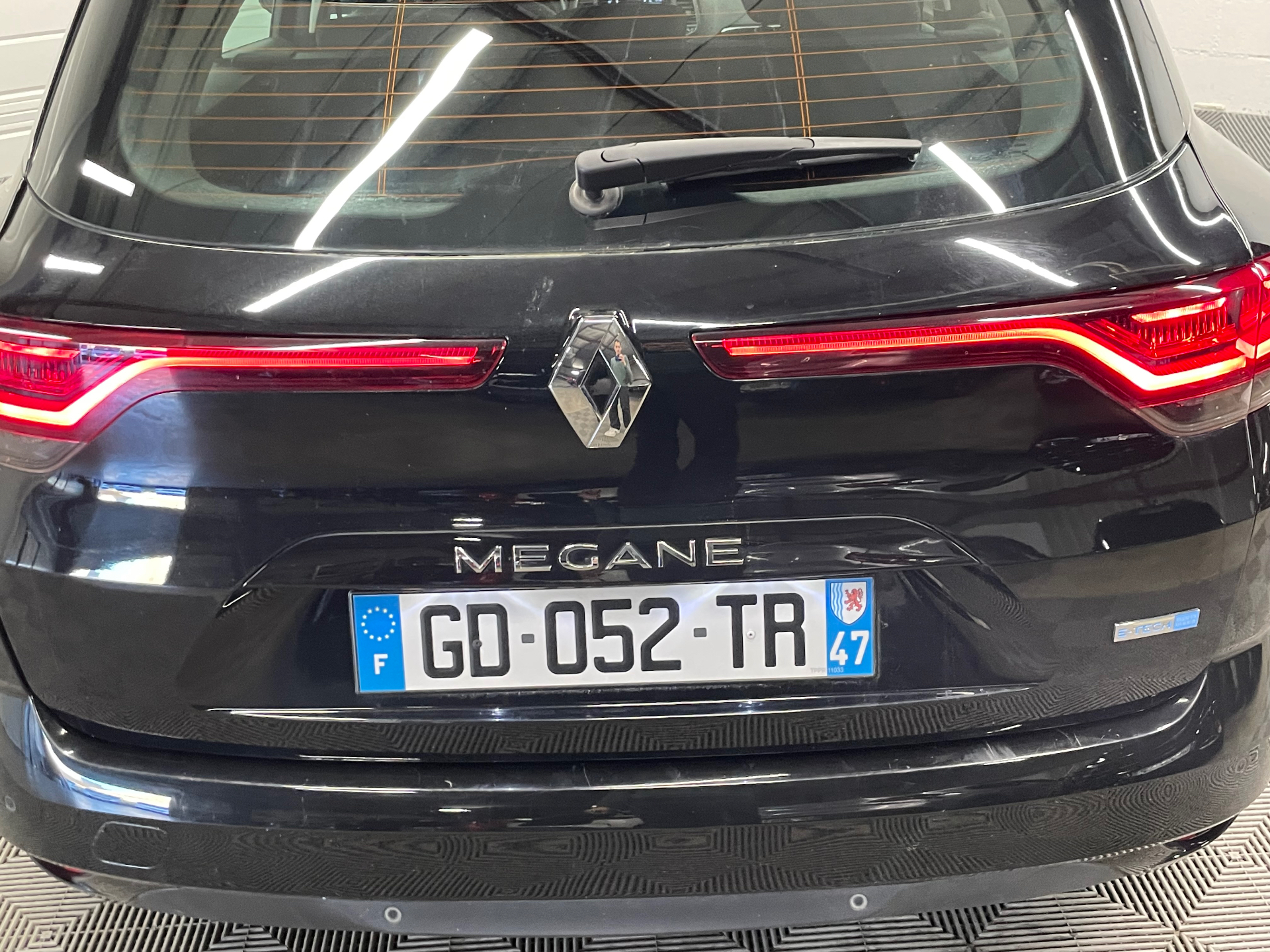 RENAULT MEGANE IV ESTATE E-TECH Plug-In Hybride 160 - 21N Business — expertise