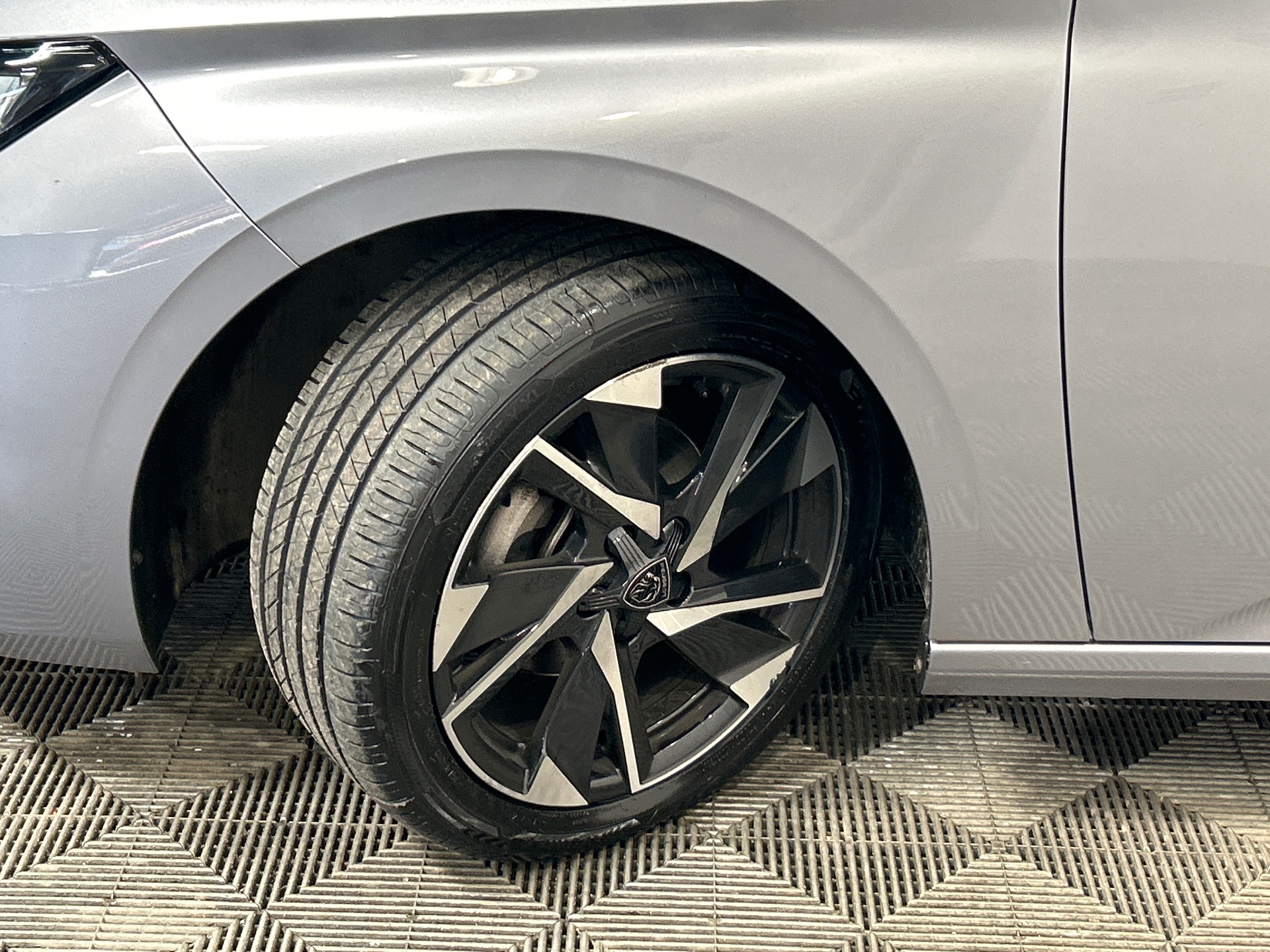 PEUGEOT 308 PureTech 130ch S&S BVM6 Allure Pack — expertise