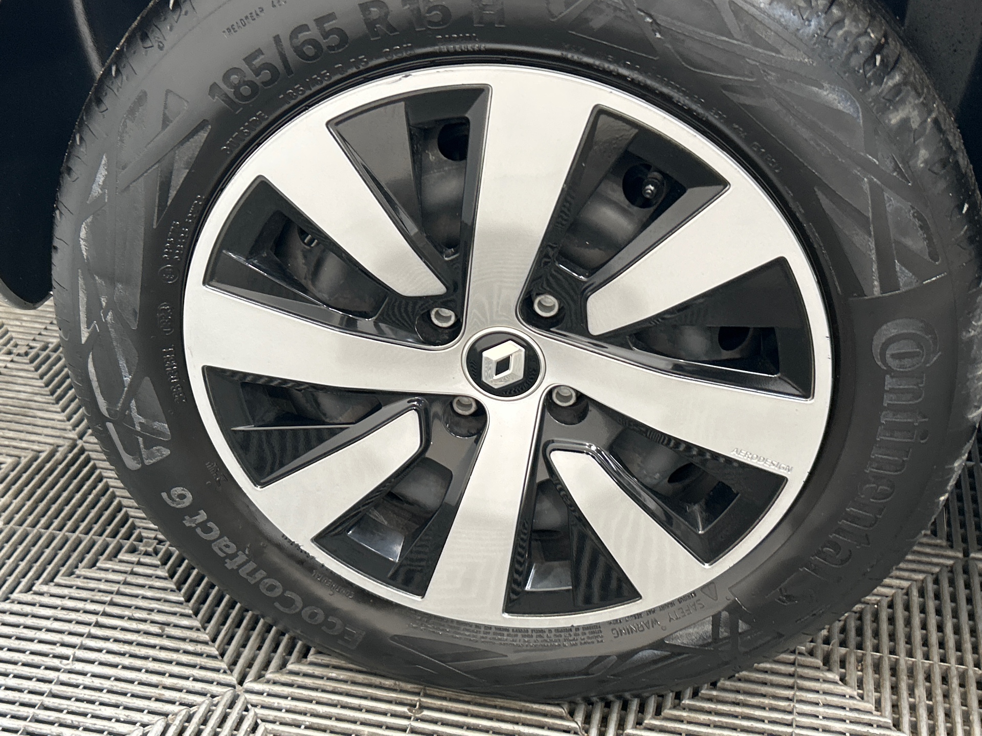 RENAULT CLIO V TCe 90 X-Tronic Evolution — expertise