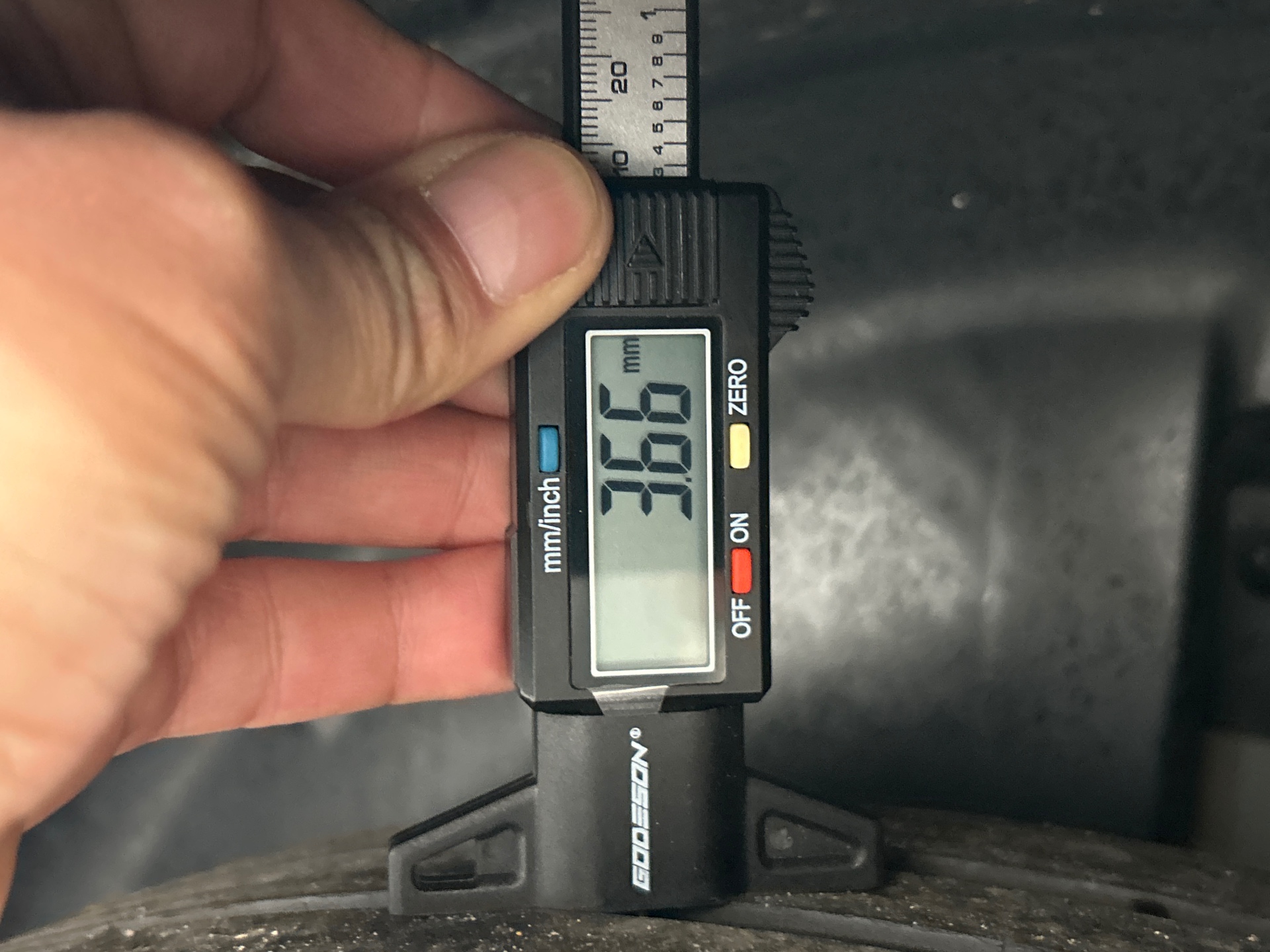 PEUGEOT 408 Hybrid 136 e-DCS6 Allure — expertise
