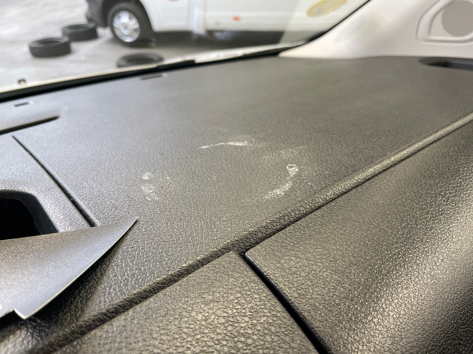 PEUGEOT EXPERT FOURGON FGN M DIESEL 120 CH MANUELLE — expertise