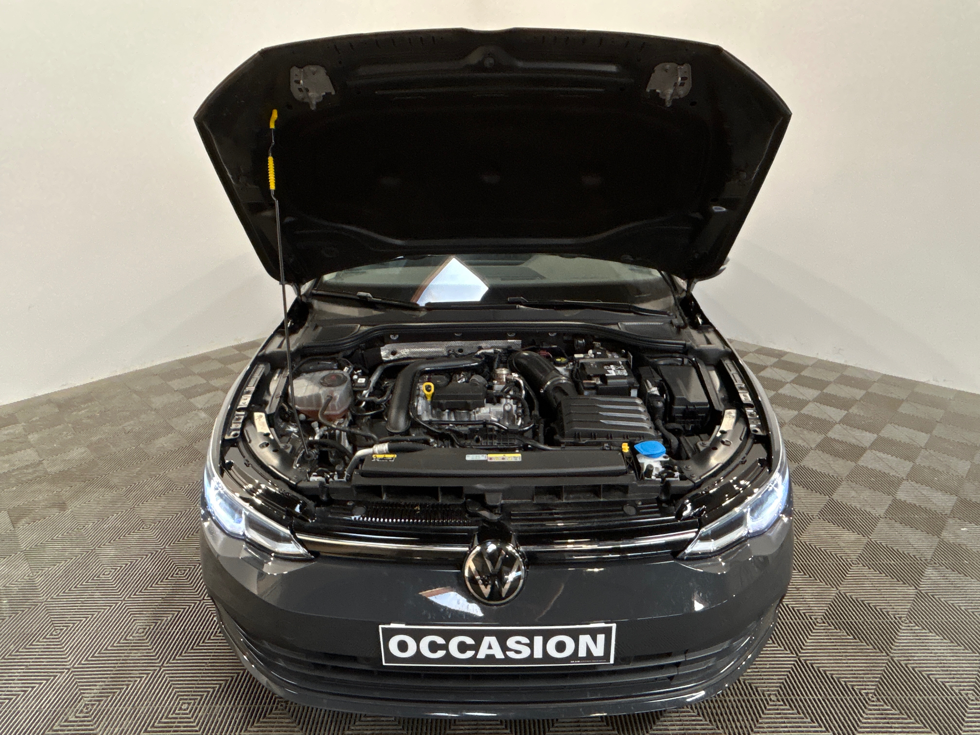 VOLKSWAGEN GOLF 1.0 eTSI OPF 110 DSG7 Life Business — expertise