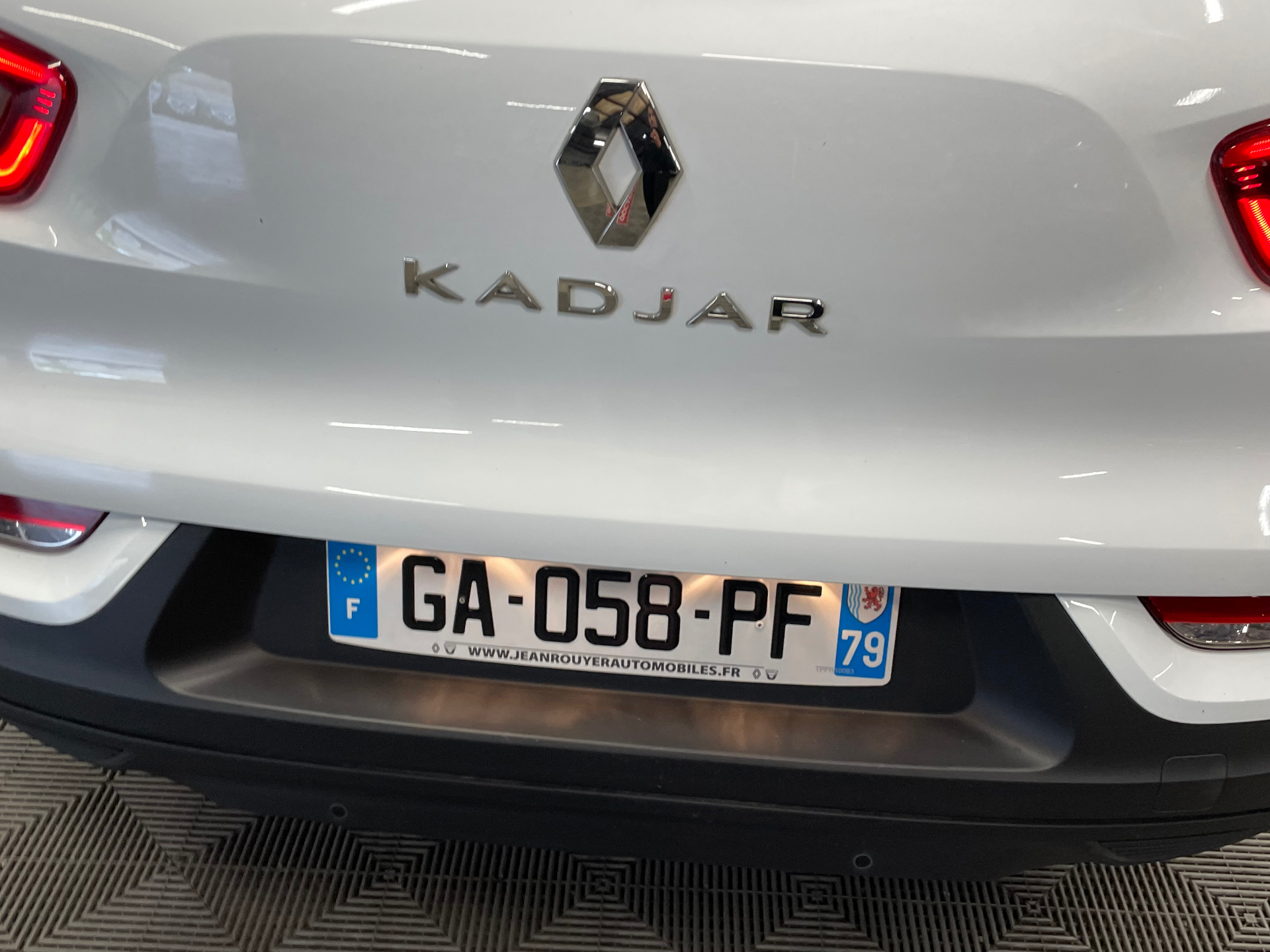 RENAULT KADJAR Business Blue dCi 115 EDC — expertise