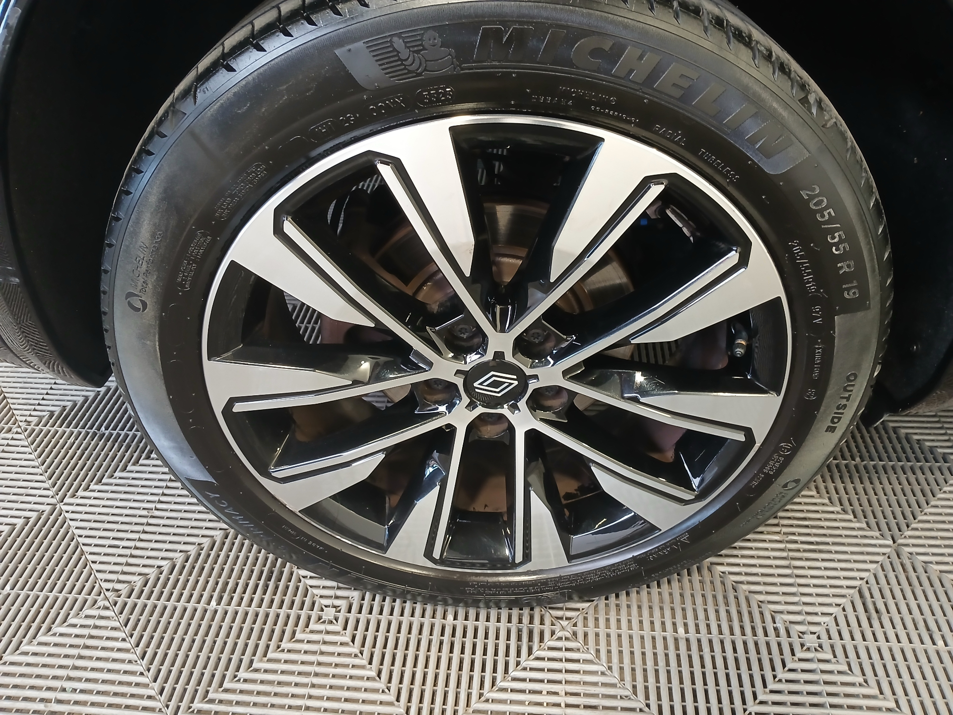 RENAULT AUSTRAL E-Tech hybrid 200 Techno — expertise