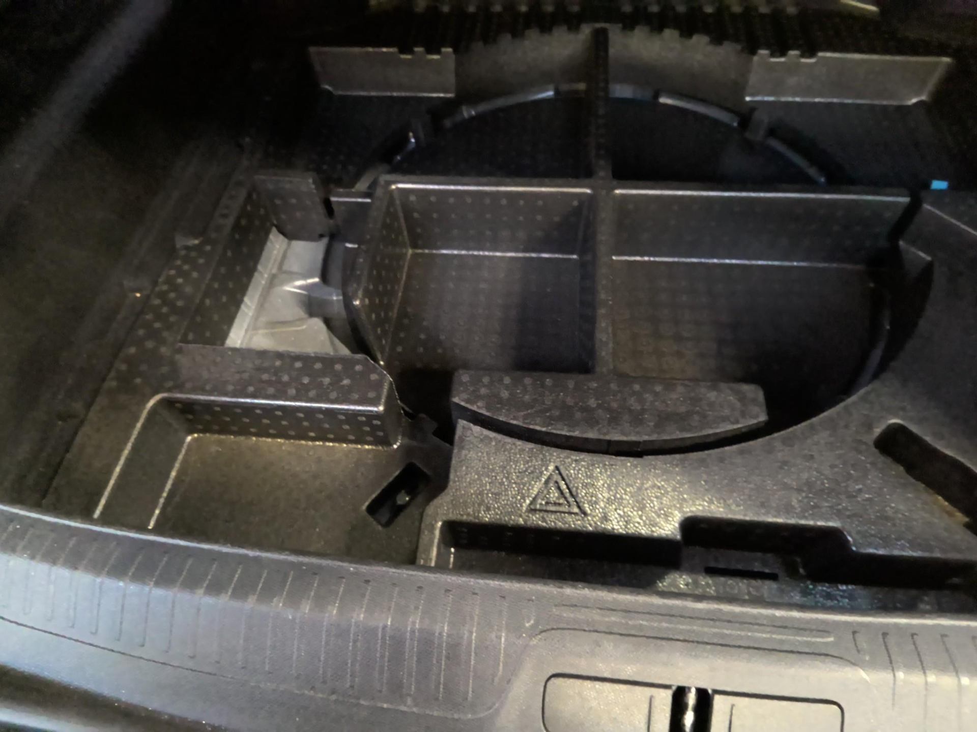 PEUGEOT 408 Hybrid 145 e-DCS6 Allure