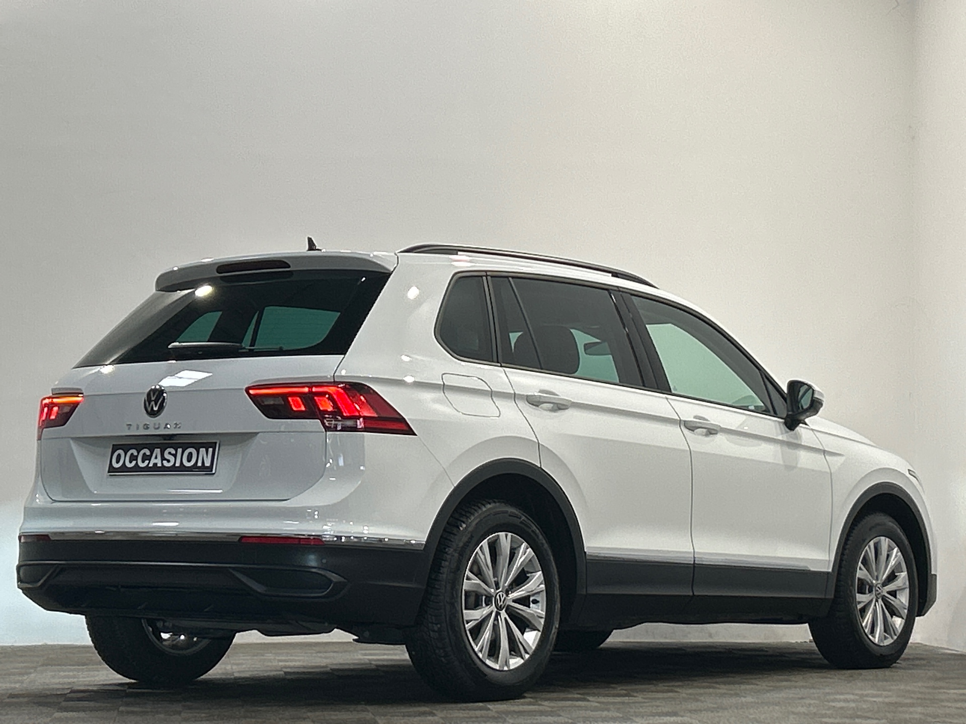 VOLKSWAGEN TIGUAN BUSINESS 1.5 TSI 150 DSG7 Life Business
