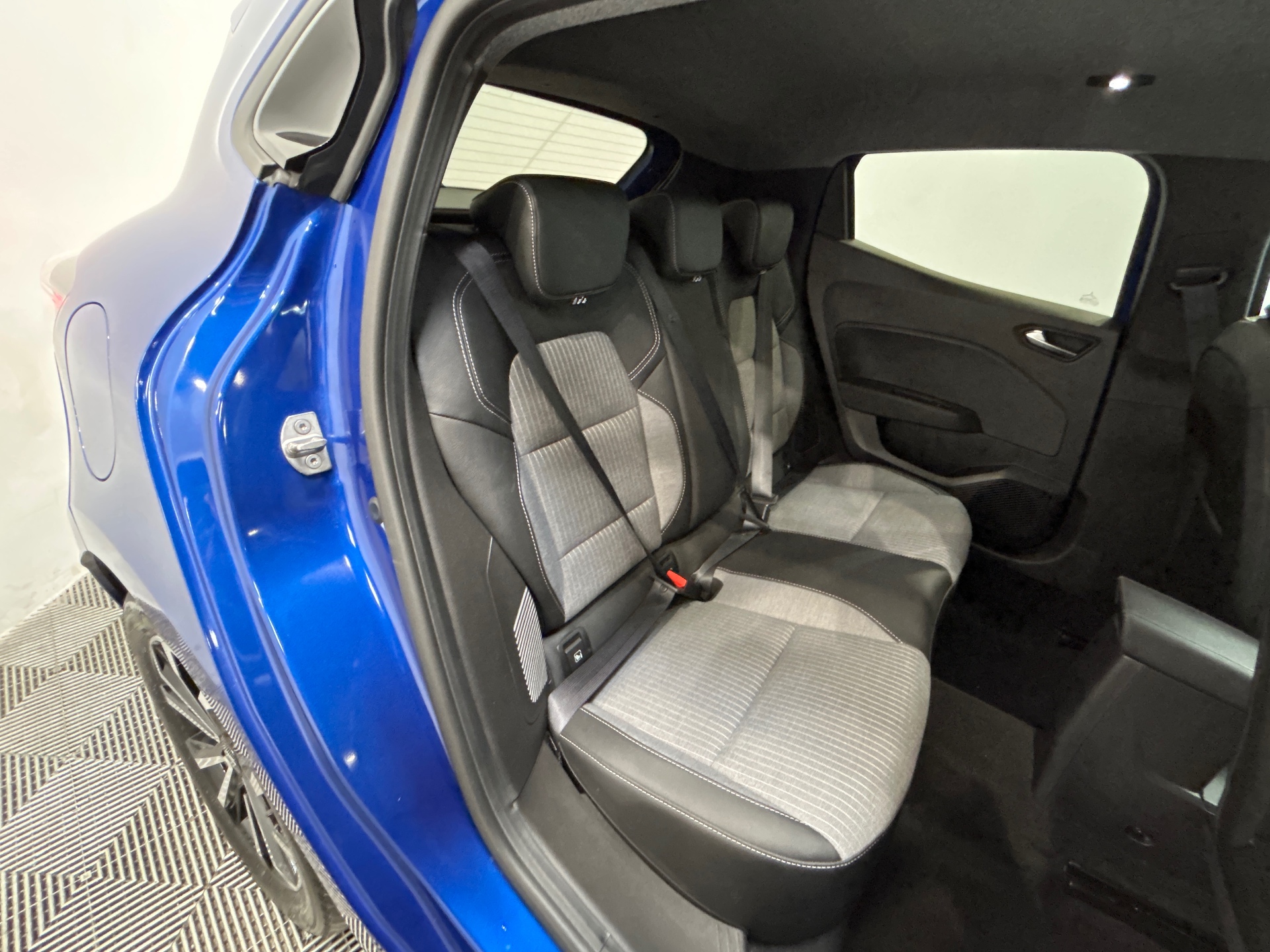 RENAULT CLIO V E-Tech full hybrid 145 ch GSR2 Techno