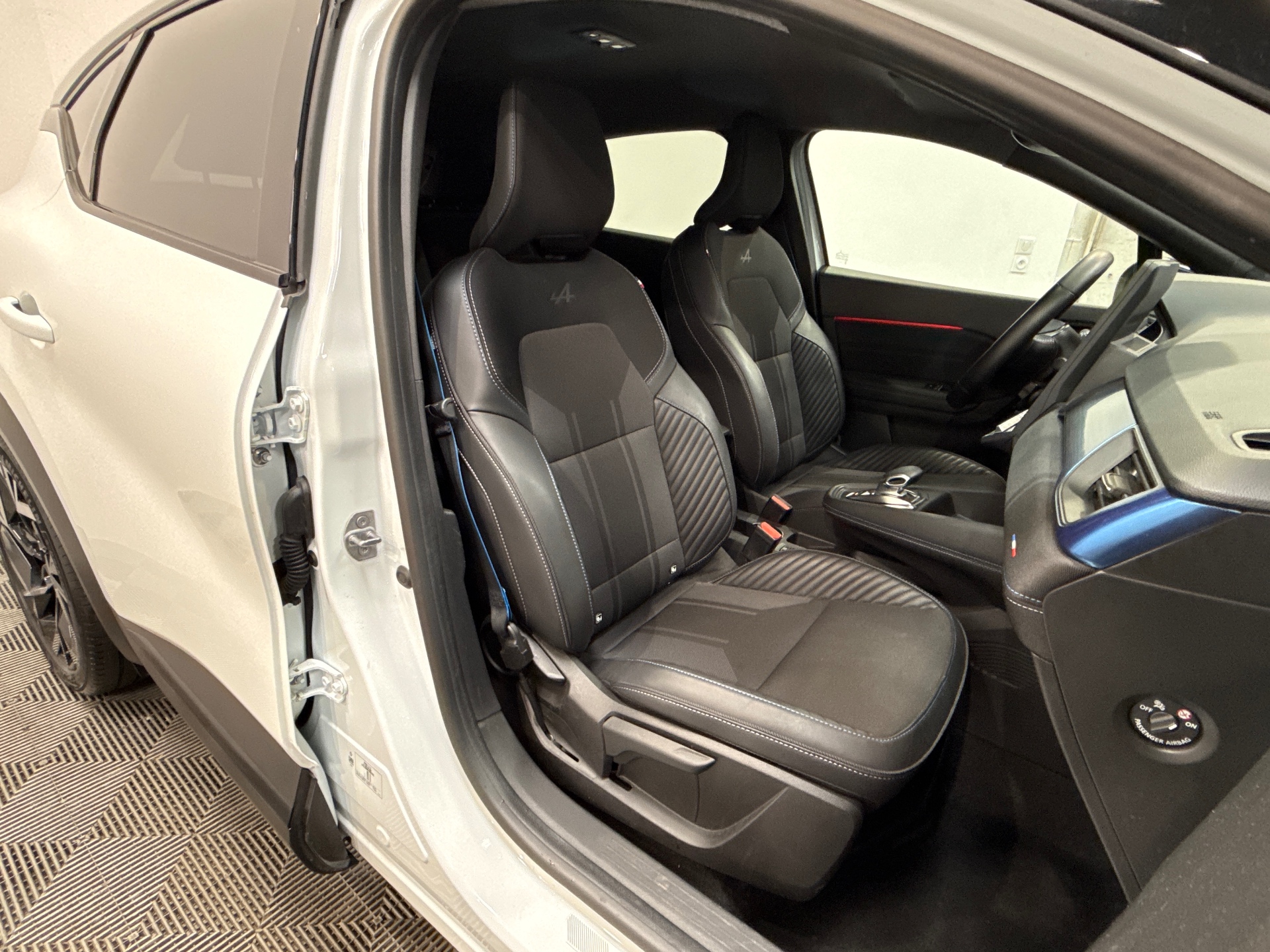 RENAULT CAPTUR E-Tech full hybrid 145 ch esprit Alpine