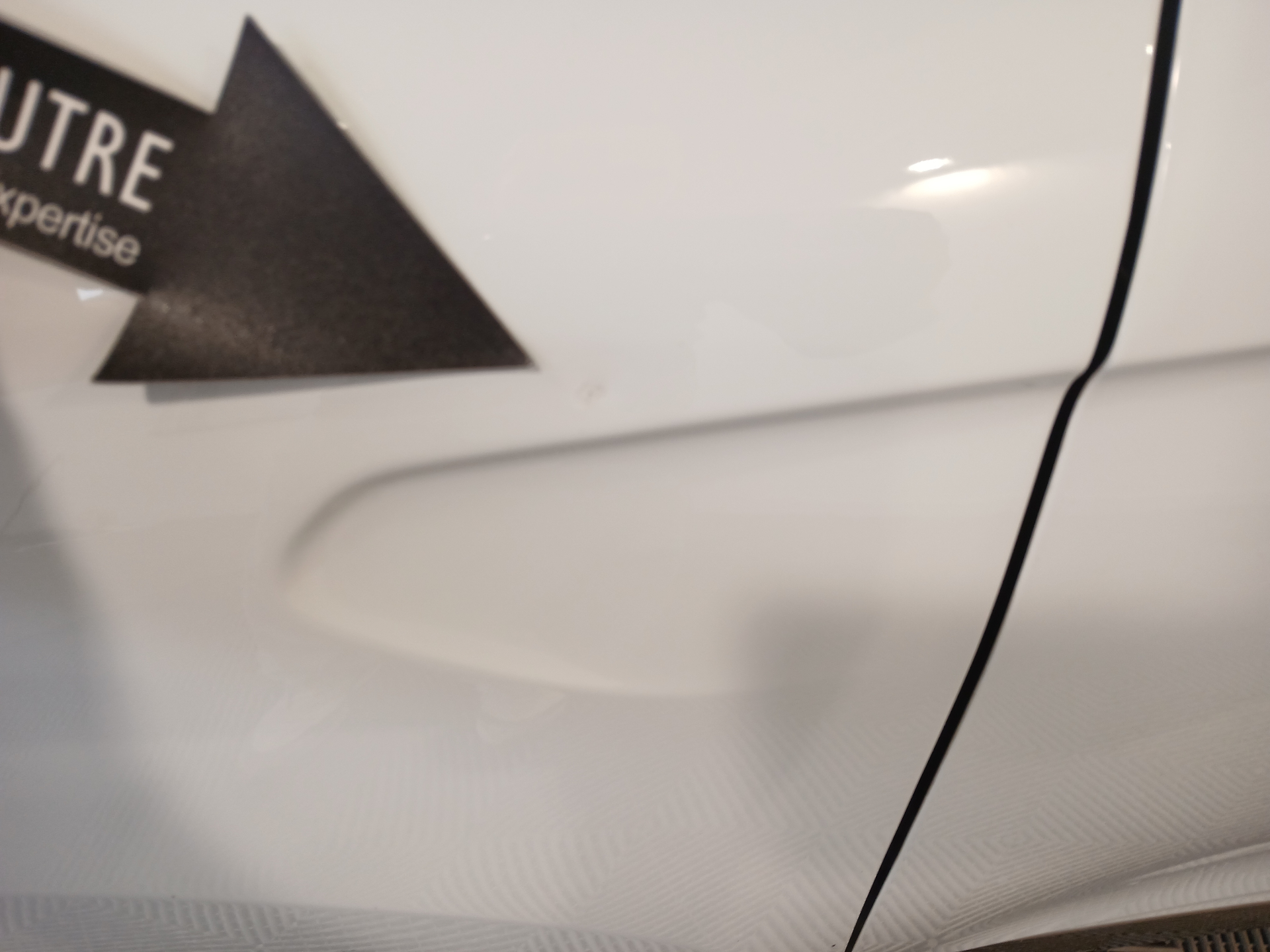 RENAULT CLIO V Blue dCi 100 - 21N Business — expertise