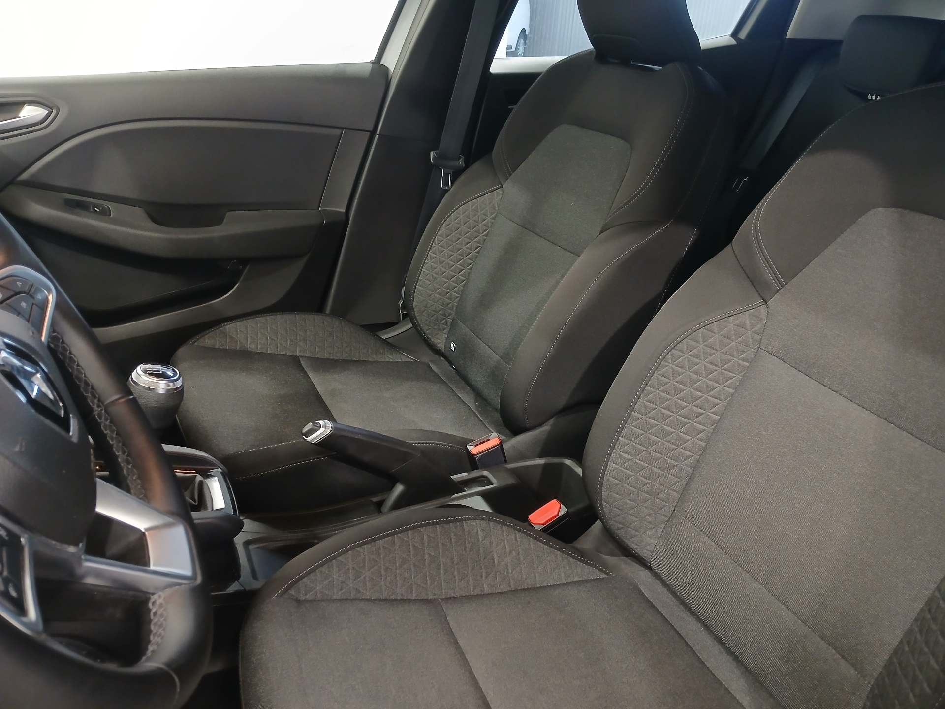 RENAULT CLIO V Blue dCi 100 - 21N Business