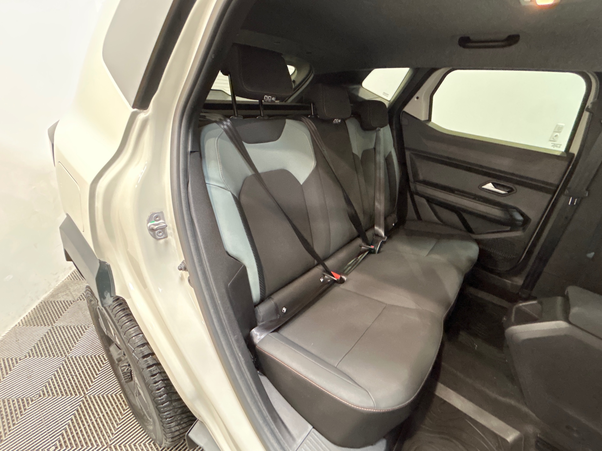 DACIA DUSTER Hybrid 140 Extreme