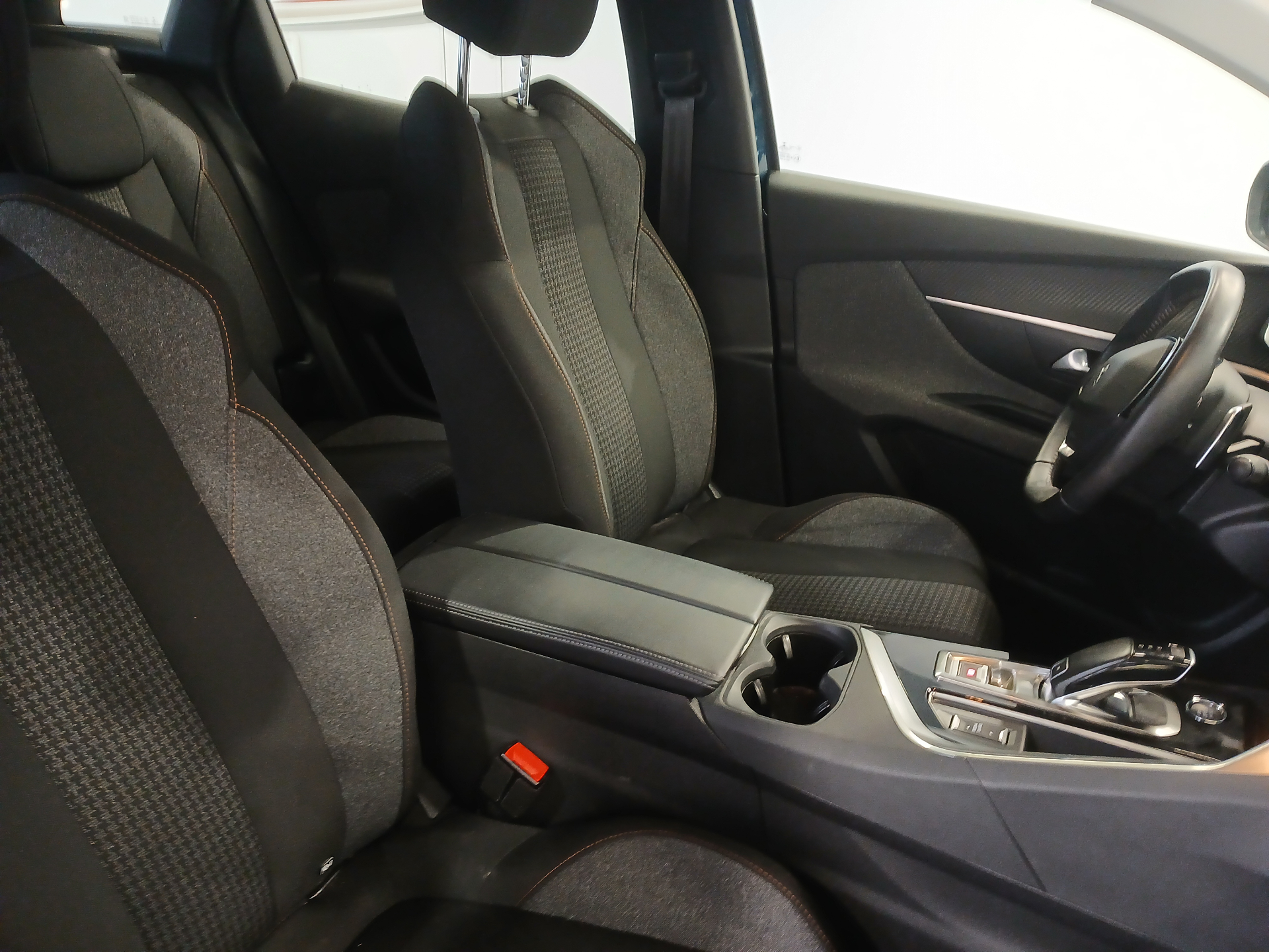 PEUGEOT 3008 1.5 BlueHDi 130ch S&S Active Pack EAT8