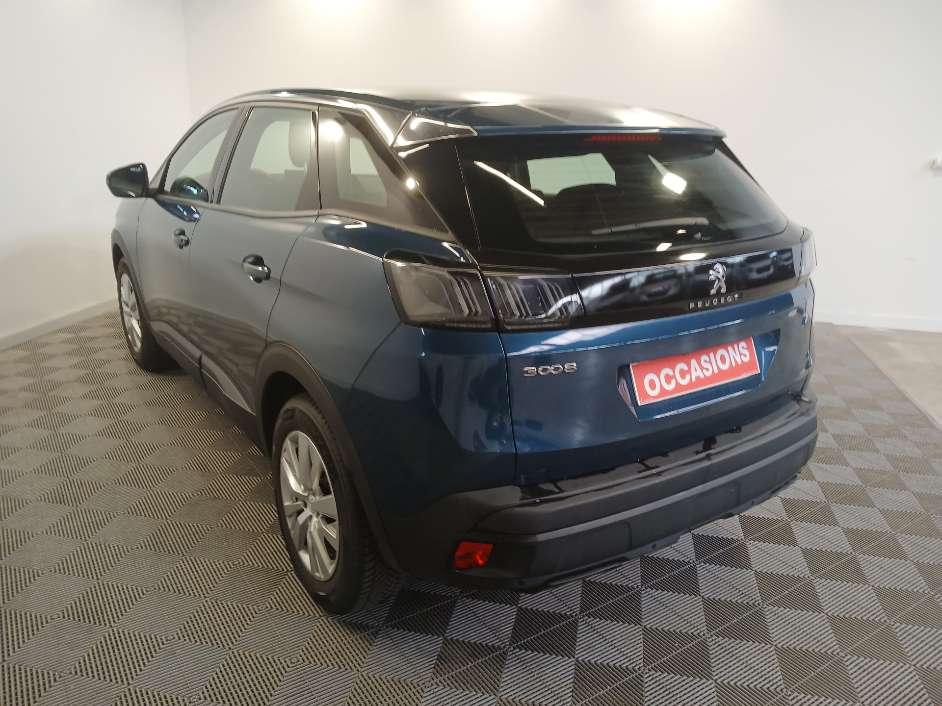 PEUGEOT 3008 1.5 BlueHDi 130ch S&S Active Pack EAT8
