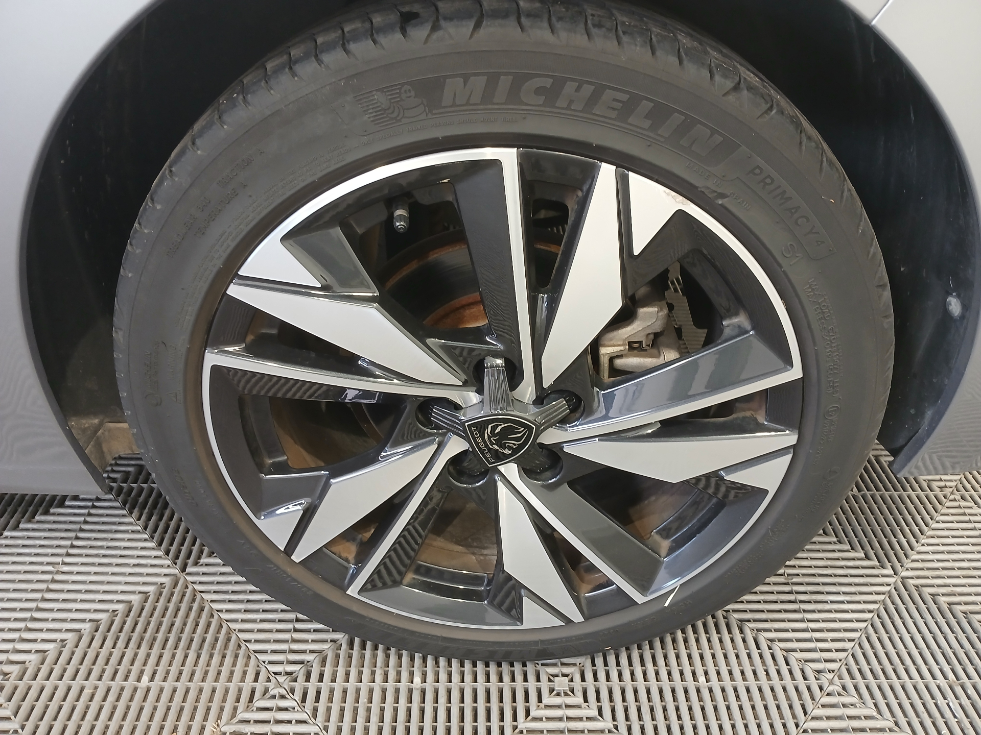 PEUGEOT 308 BlueHDi 130ch S&S EAT8 Allure — expertise