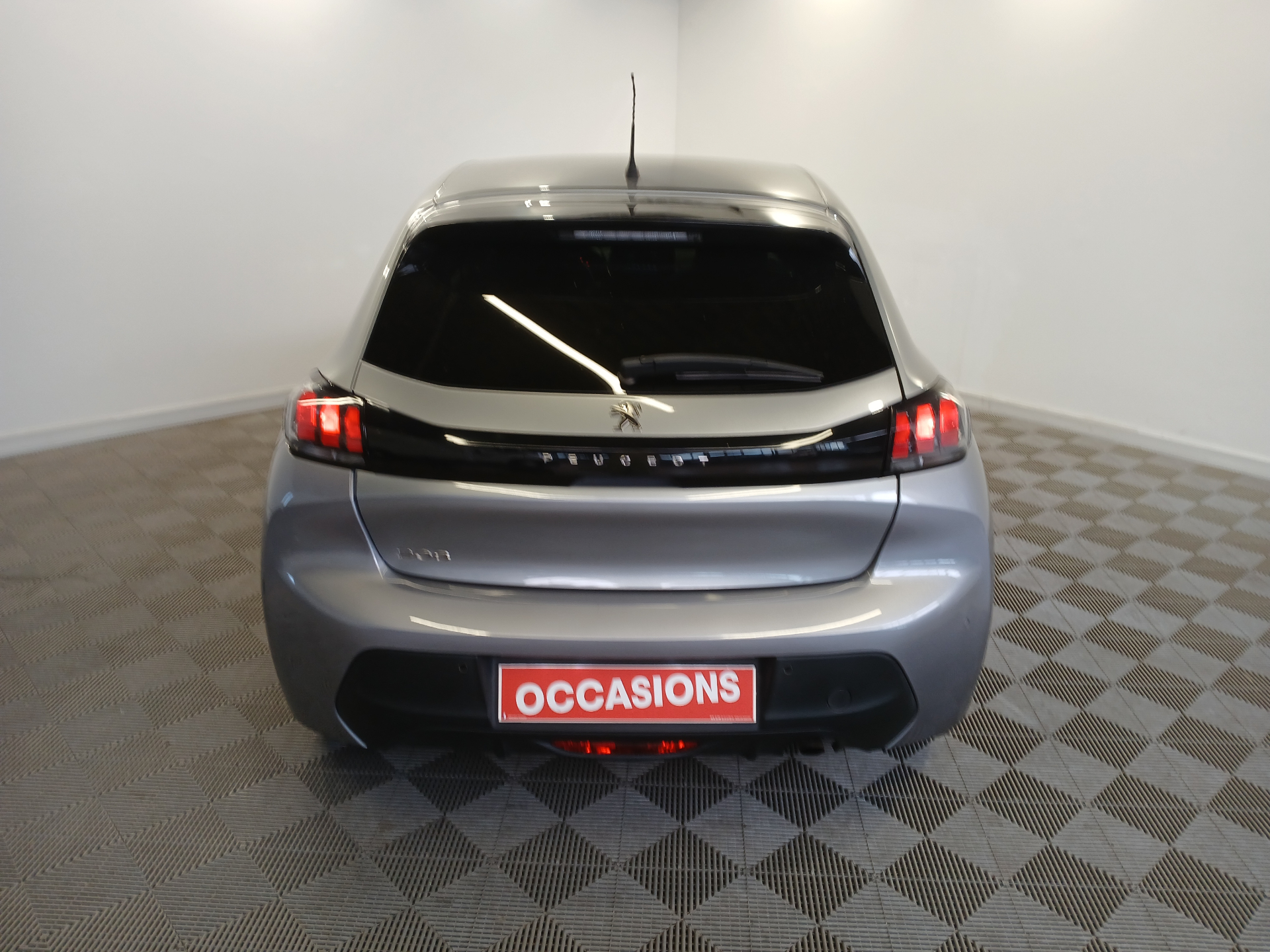 PEUGEOT 208 STYLE PURETECH 75 S&S BVM5