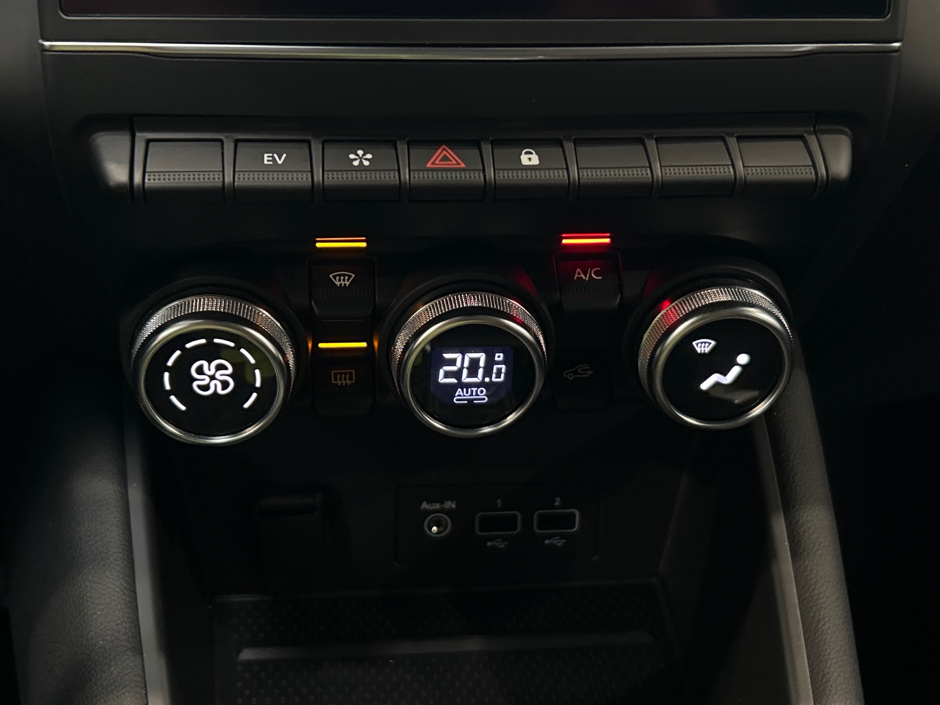 RENAULT CAPTUR E-Tech Plug-in 160 Intens