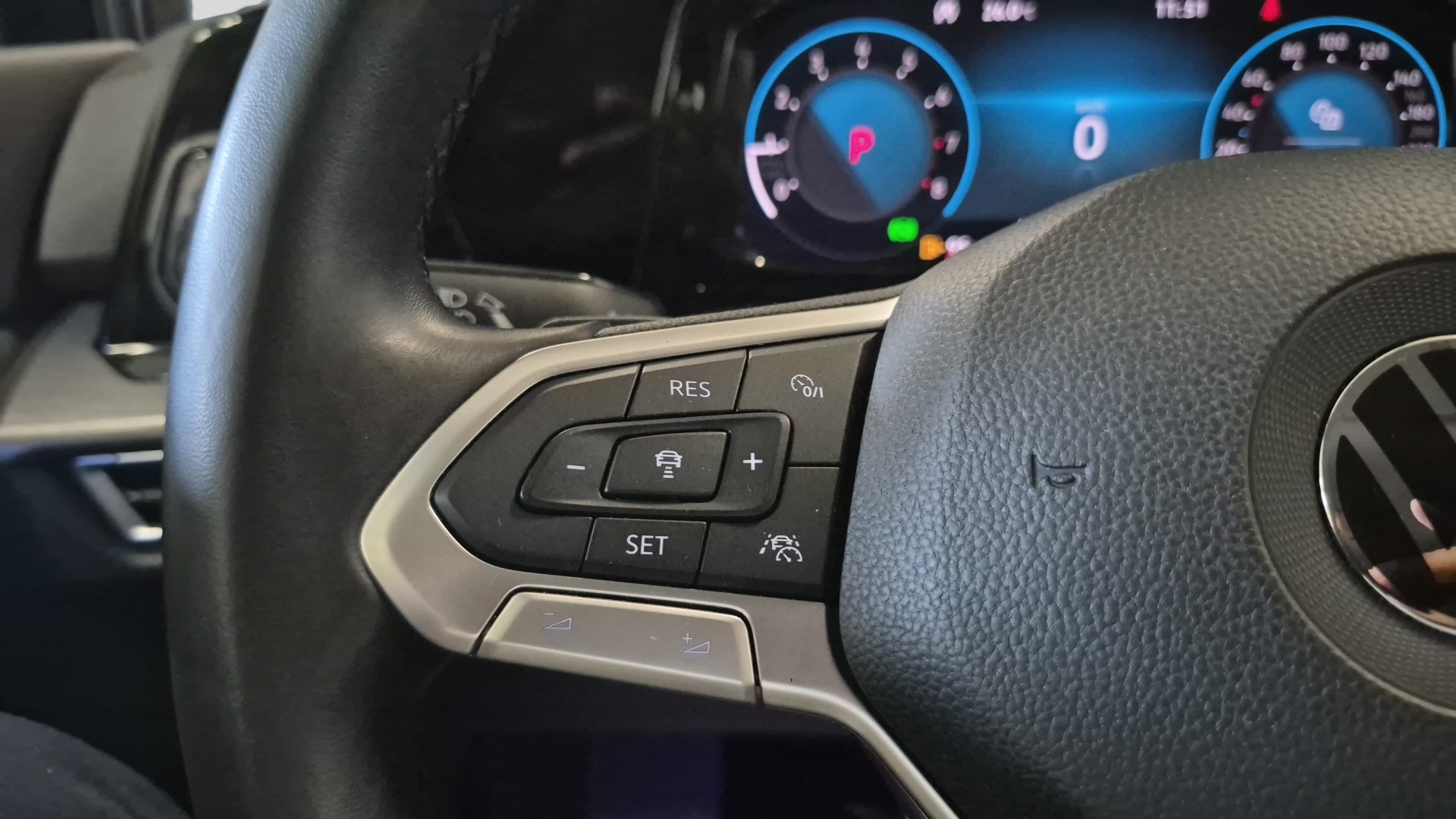 VOLKSWAGEN GOLF 1.5 eTSI OPF 130 DSG7 Style