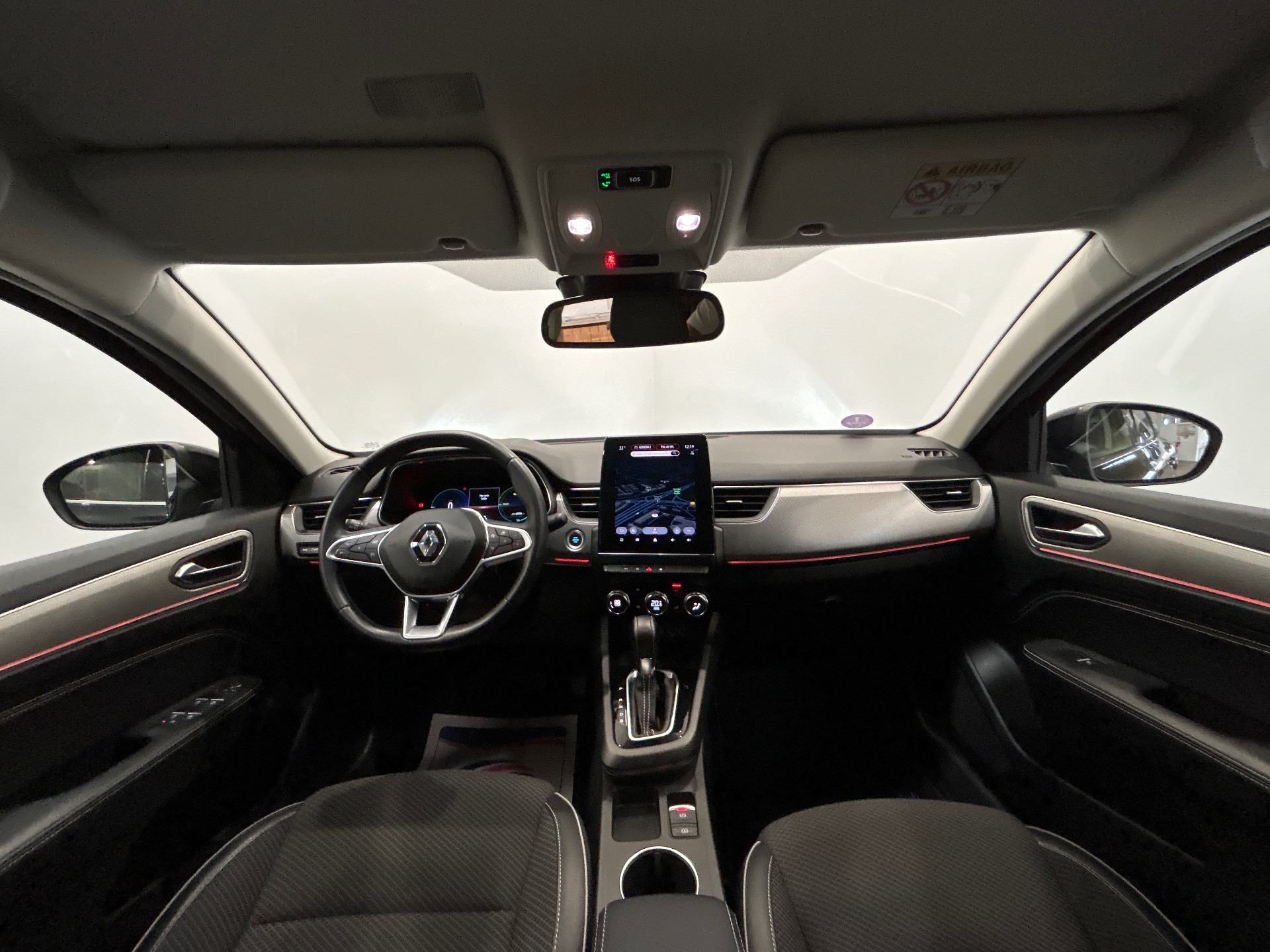 RENAULT ARKANA E-Tech hybride 145 - 22 Techno