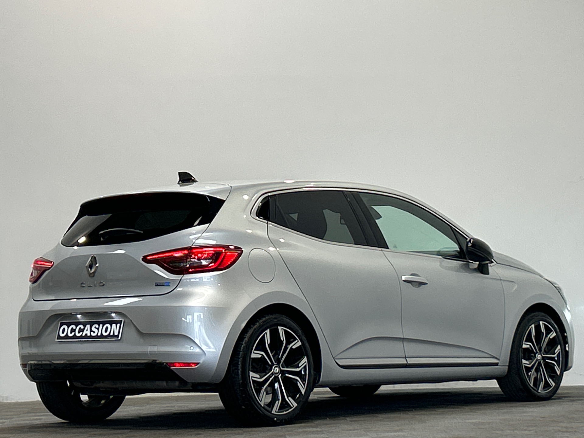 RENAULT CLIO V E-Tech full hybrid 145 Techno