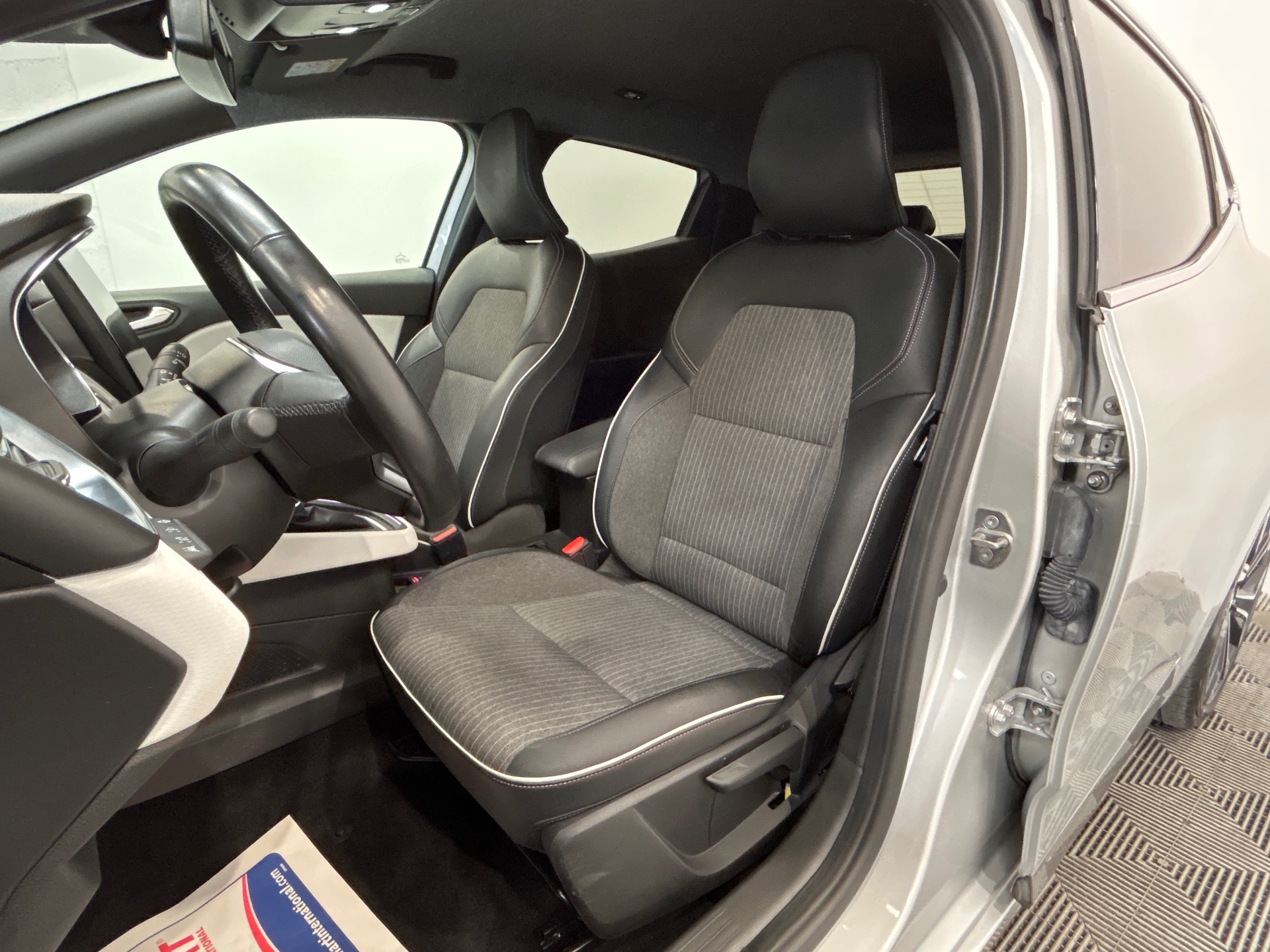 RENAULT CLIO V E-Tech full hybrid 145 Techno