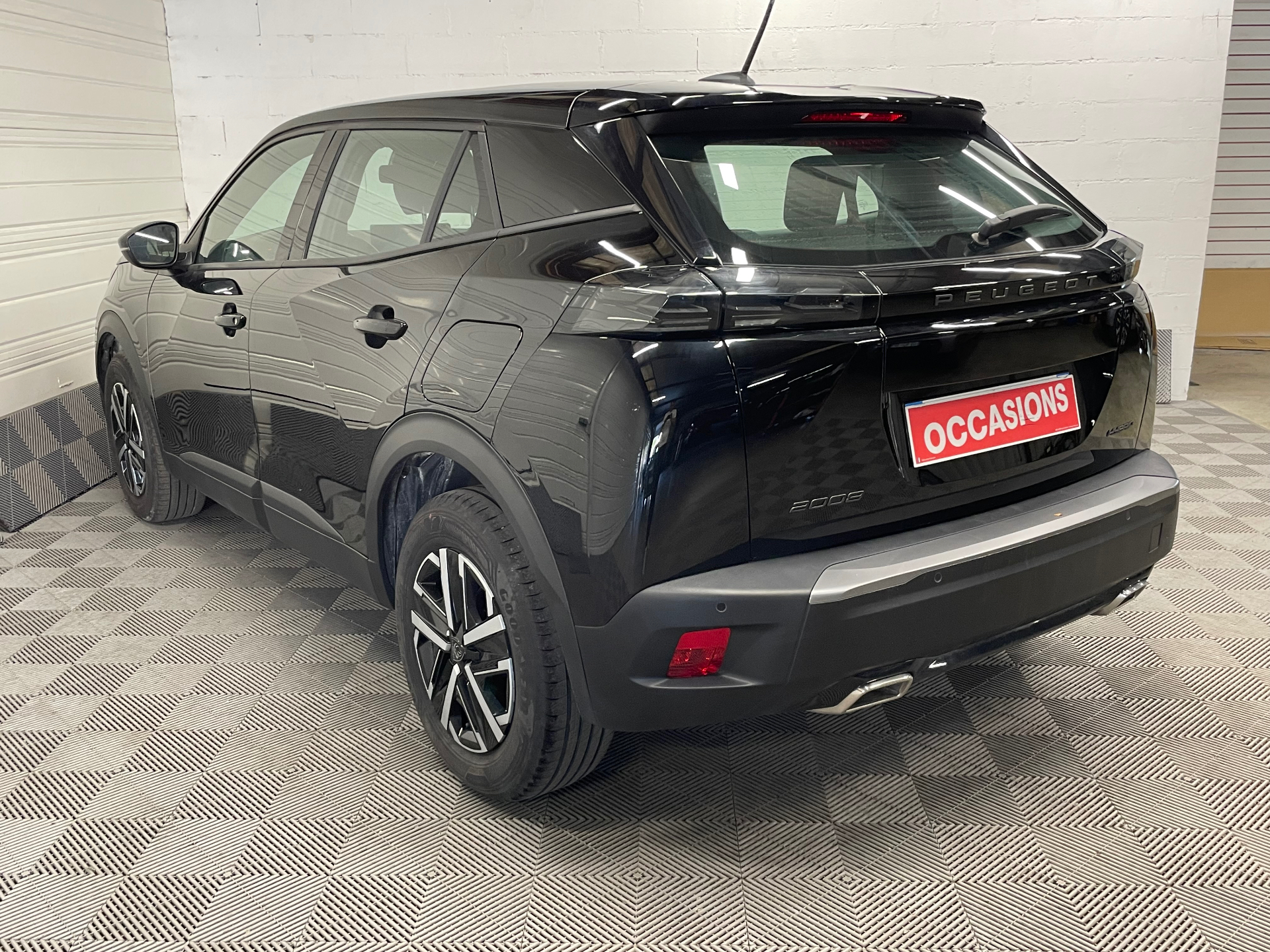 PEUGEOT 2008 Hybrid 145 ch e-DCS6 Style