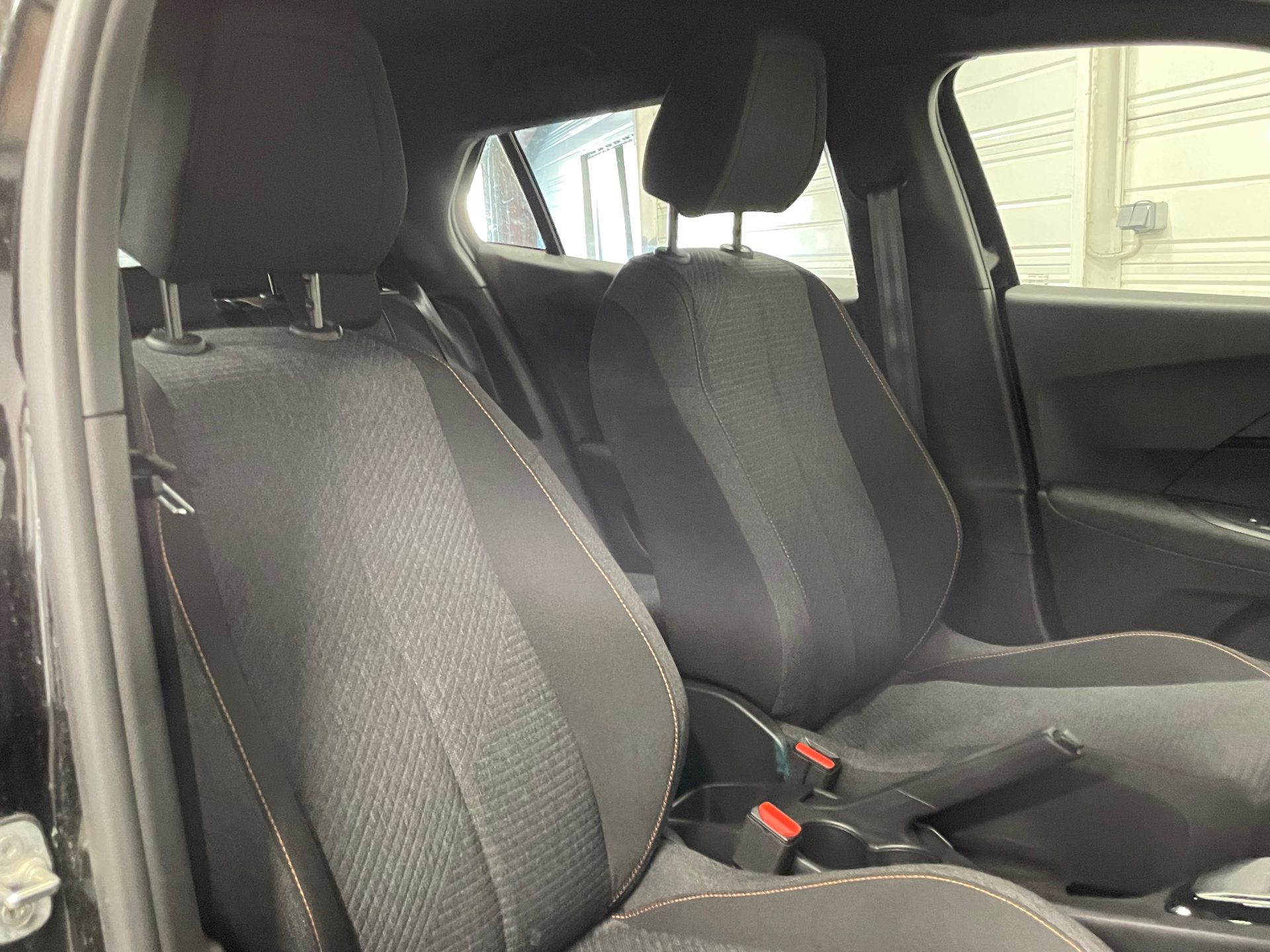 PEUGEOT 2008 Hybrid 145 ch e-DCS6 Style