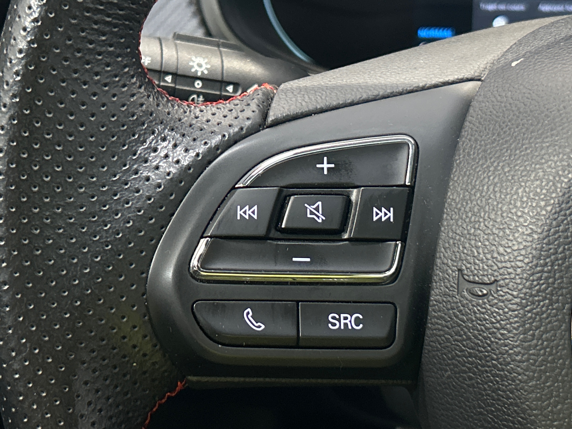 MG ZS ELECTRIQUE EV Autonomie Standard 51kWh - 130 kW 2WD Luxury