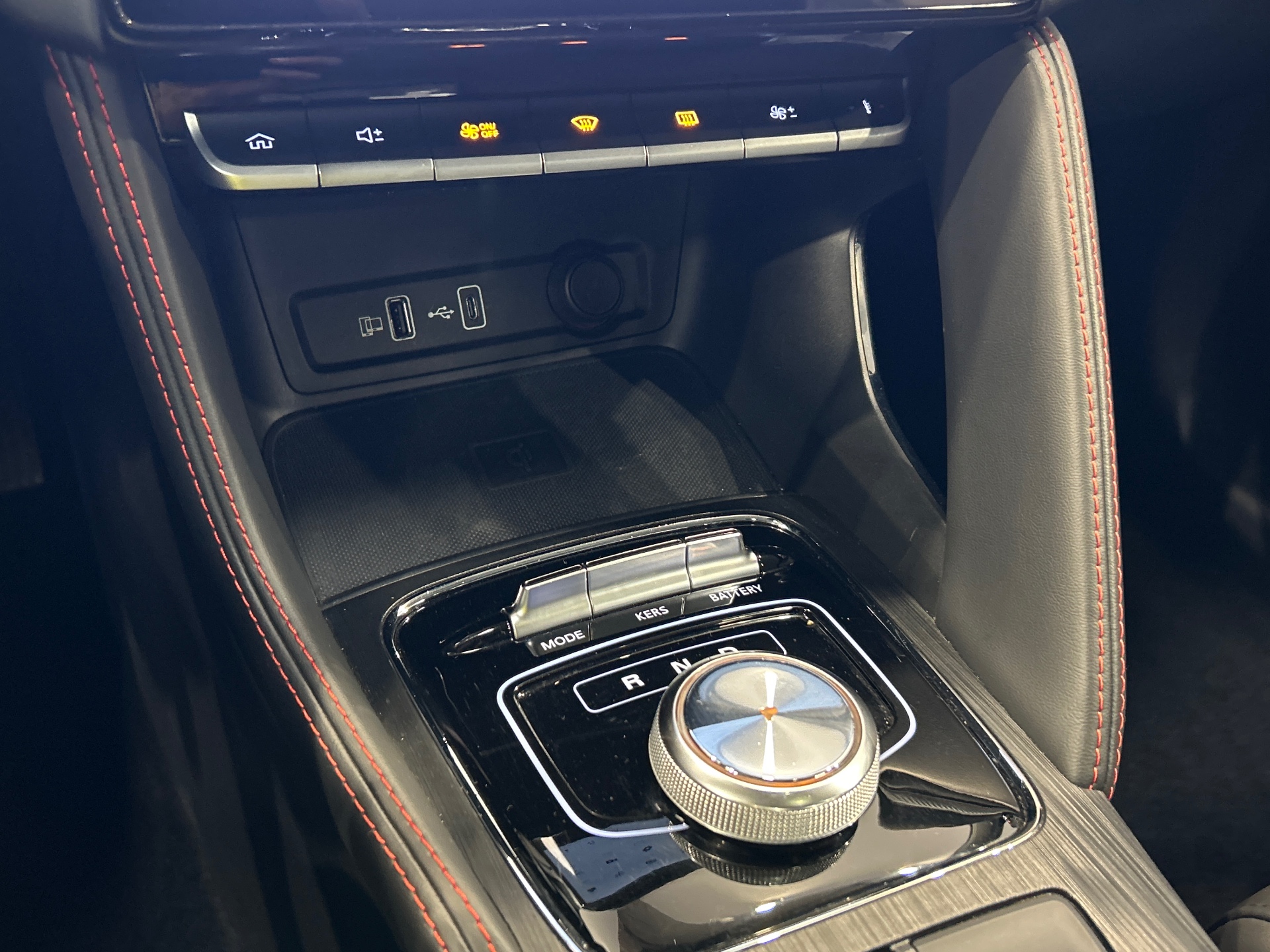 MG ZS ELECTRIQUE EV Autonomie Standard 51kWh - 130 kW 2WD Luxury