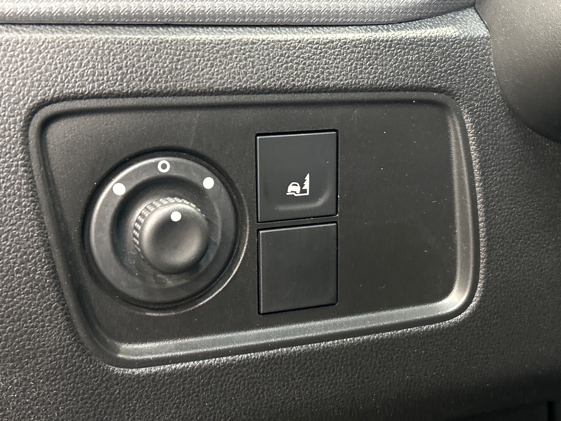 RENAULT EXPRESS VAN BLUE DCI 95 - 22 CONFORT