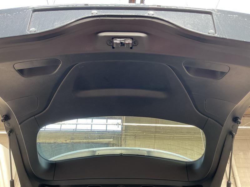 RENAULT MEGANE IV ESTATE Blue dCi 115 Business — expertise