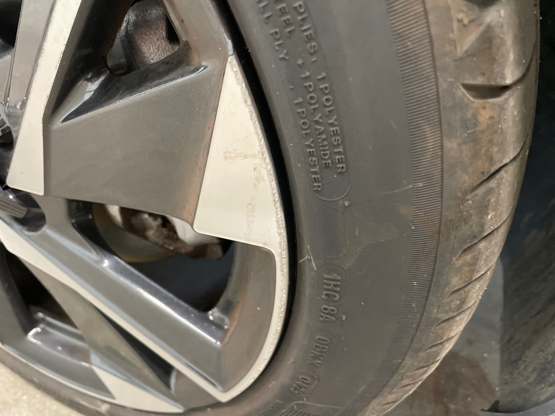 PEUGEOT 308 Hybrid 136 e-DCS6 Allure — expertise