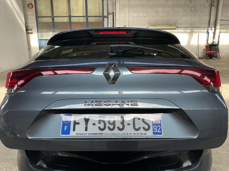 RENAULT MEGANE IV ESTATE Blue dCi 115 Business — expertise