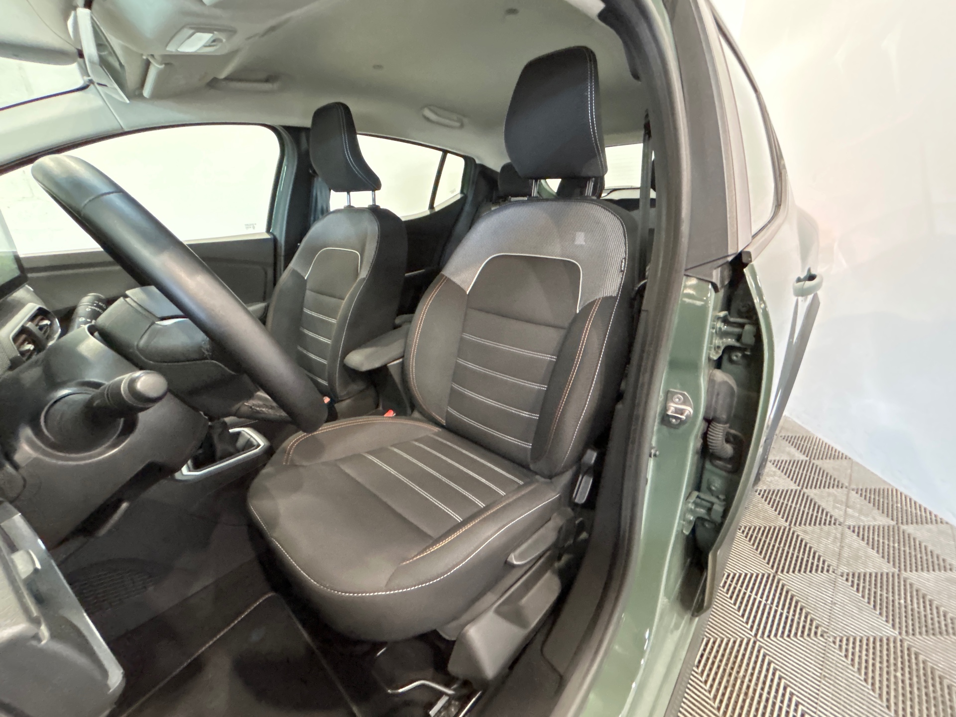 DACIA SANDERO ECO-G 100 Stepway Expression +