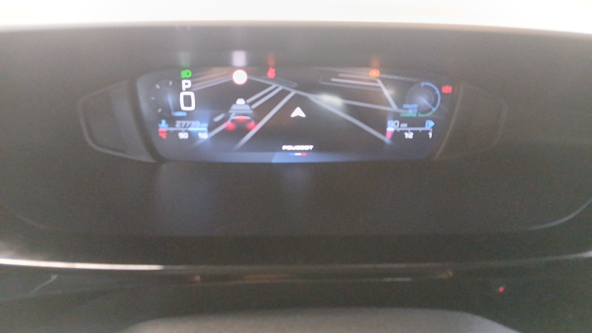 PEUGEOT 308 Allure Hybrid 145 ch e-DCS6 — expertise