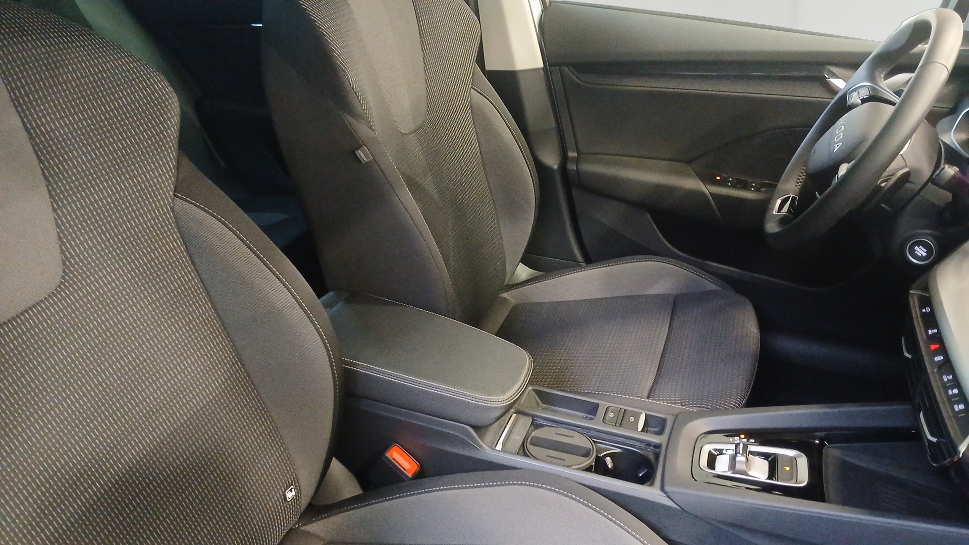 SKODA OCTAVIA COMBI COMBI Selection 2.0 TDI 150 DSG