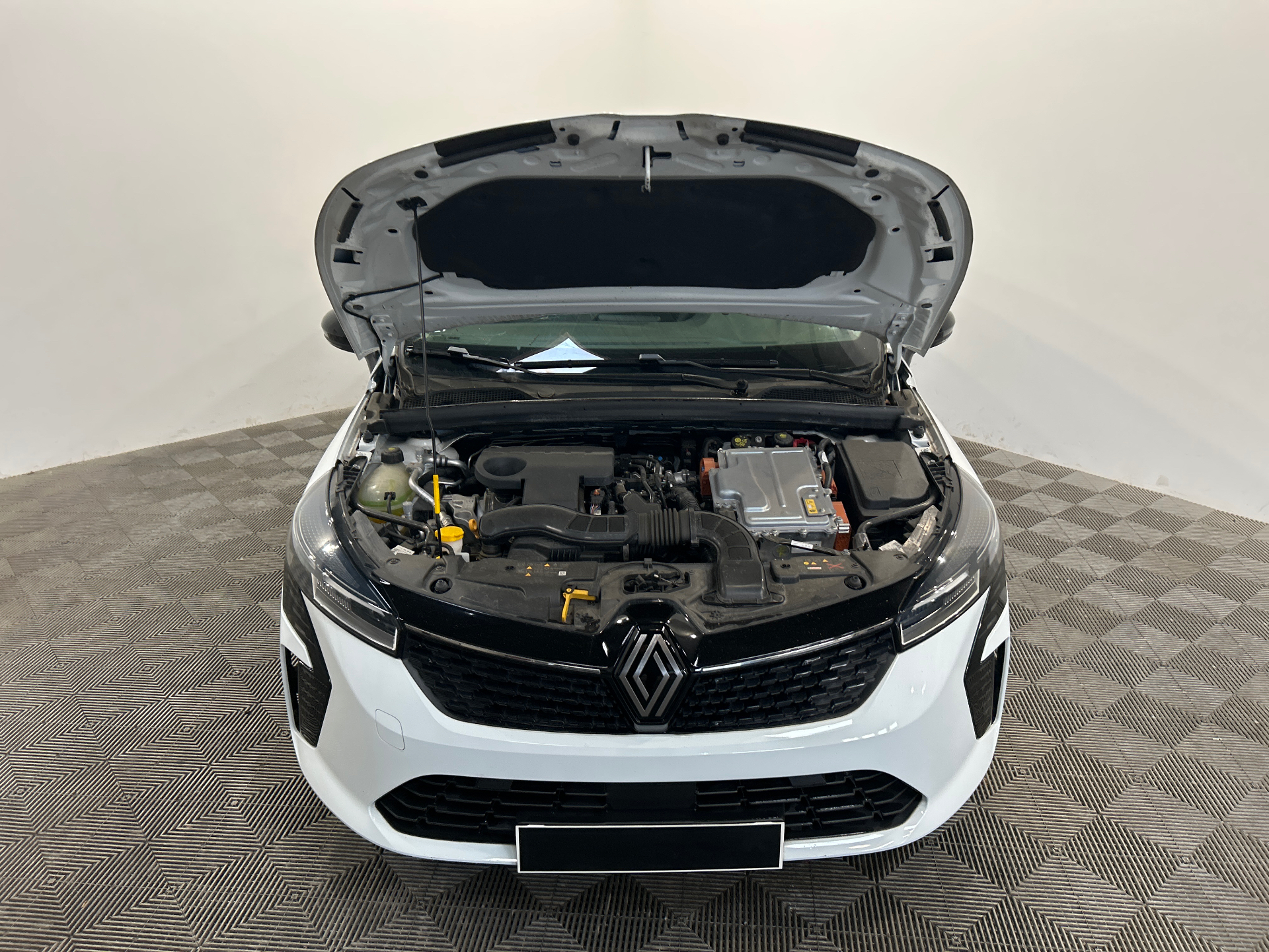 RENAULT CLIO V E-Tech full hybrid 145 Evolution — expertise